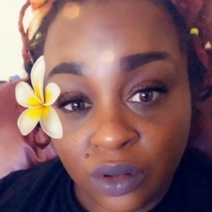 Meet your Posher, Danyell